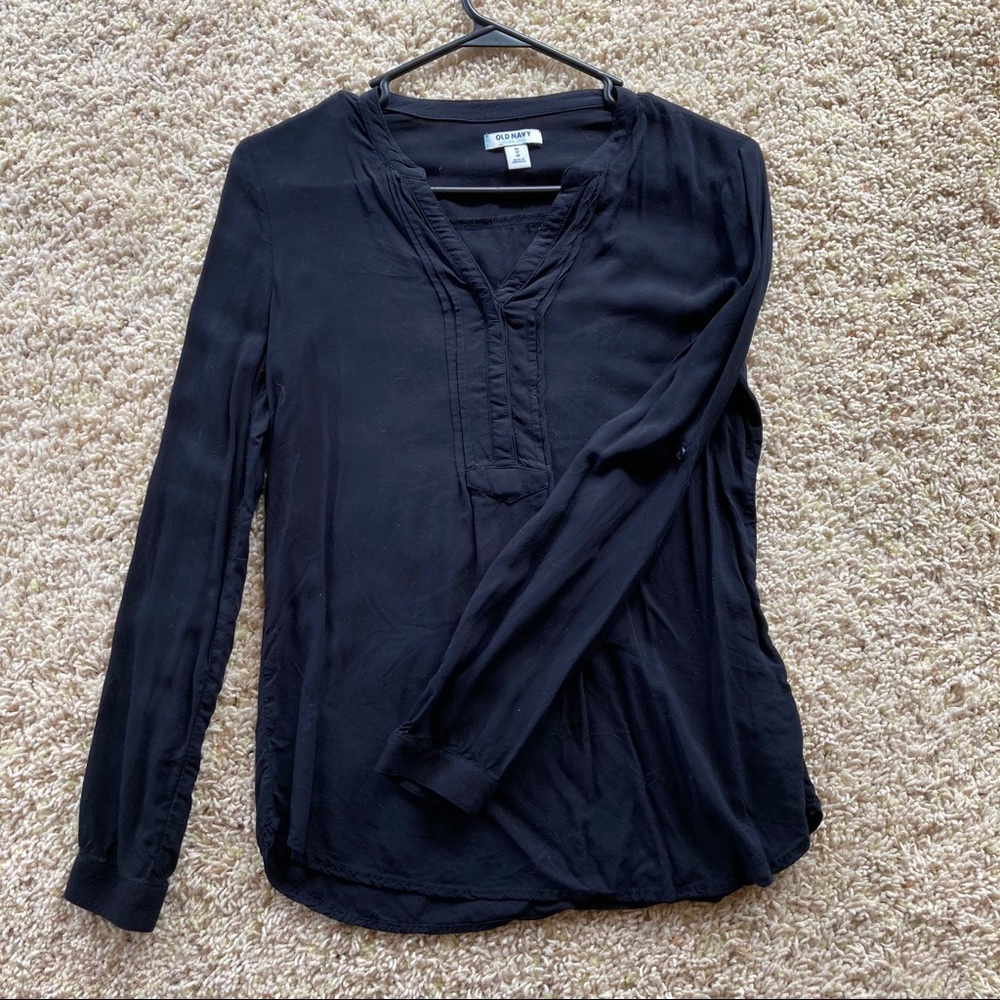 Black Old Navy Top